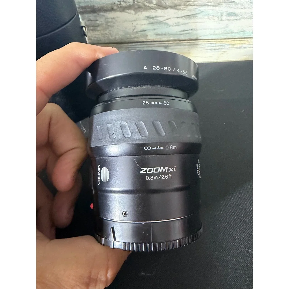 Minolta Maxxum AF Zoom xi 28-80mm f/4-5.6 Lens Black Good Power Zoom Japan Case